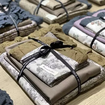 prancūziško stiliaus grynos medvilnės mažų gėlių antklodės užvalkalas keturių dalių lovos paklodės komplektas Pastoralinio stiliaus nėrinių paklodės ir antklodžių užvalkalai