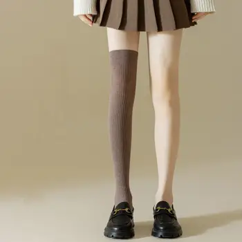 Harajuku stiliaus medvilninės kojinės Paprastos storos minkštos koledžo stiliaus vienspalvės blauzdos vidurio laisvalaikio ilgos kojinės virš kelių