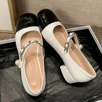 Moteriški perlai Mary Janes vienviečiai batai Ladies Fashion Elegantiški prancūziški retro stambūs kvadratiniai kulniukai Vakarėlio odiniai batai Aukšta kokybė