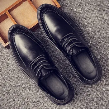 Juodi odiniai batai Vyriški rudens verslo oficialūs drabužiai Britų vyrų kostiumas Minkštas dugnas Odiniai batai Retro Smaili laisvalaikio mada