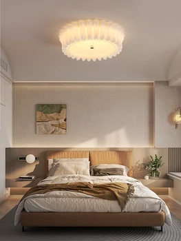 Miegamojo lubų šviestuvas prancūziško kreminio stiliaus viso spektro apvalus kambario šviestuvas Šilti ir elegantiški namai
